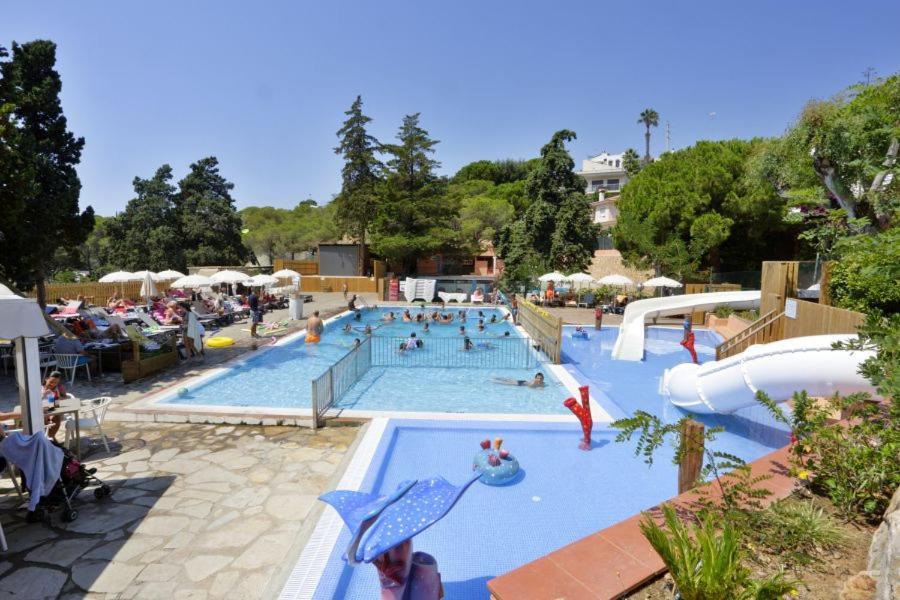 Camping Senia Cala Canyelles Hotel Lloret de Mar Exterior photo