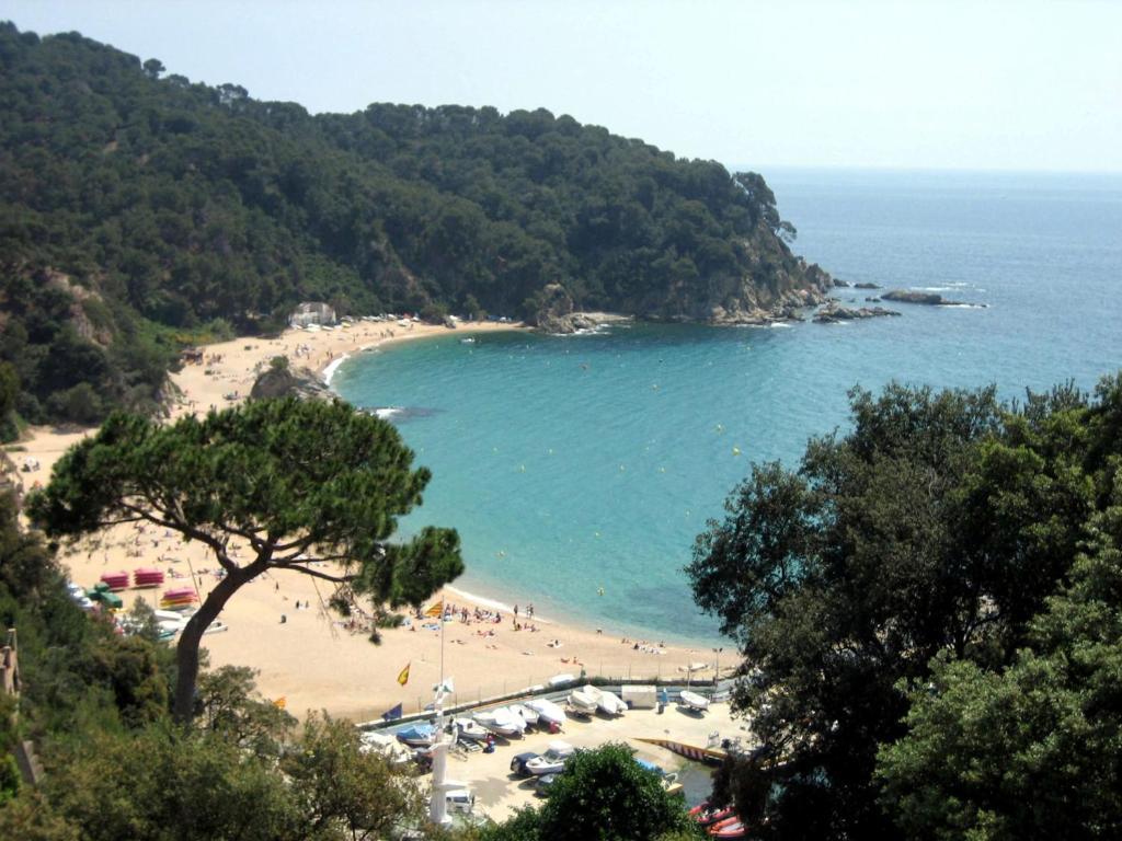 Camping Senia Cala Canyelles Hotel Lloret de Mar Exterior photo