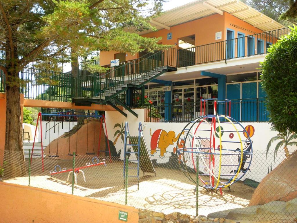 Camping Senia Cala Canyelles Hotel Lloret de Mar Exterior photo