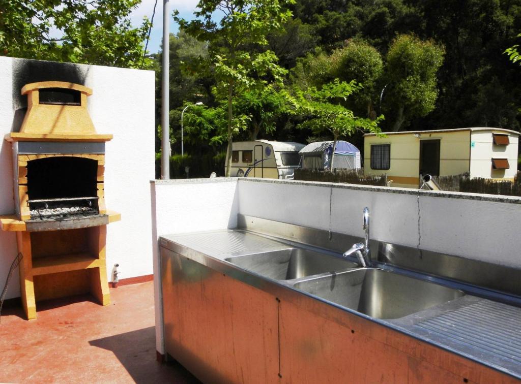 Camping Senia Cala Canyelles Hotel Lloret de Mar Room photo