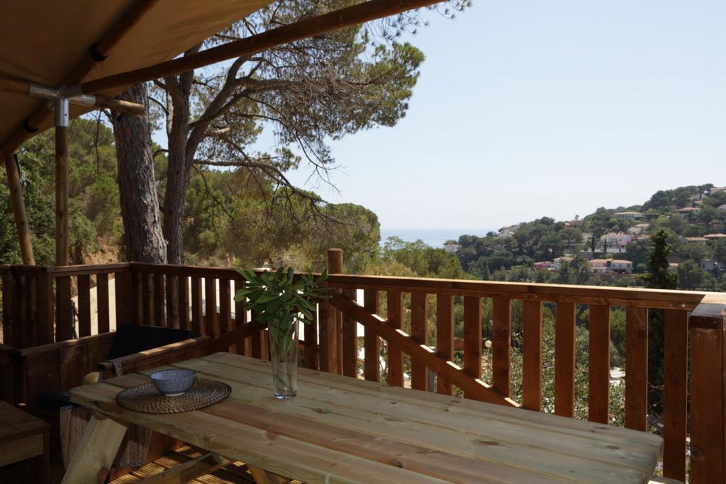 Camping Senia Cala Canyelles Hotel Lloret de Mar Exterior photo