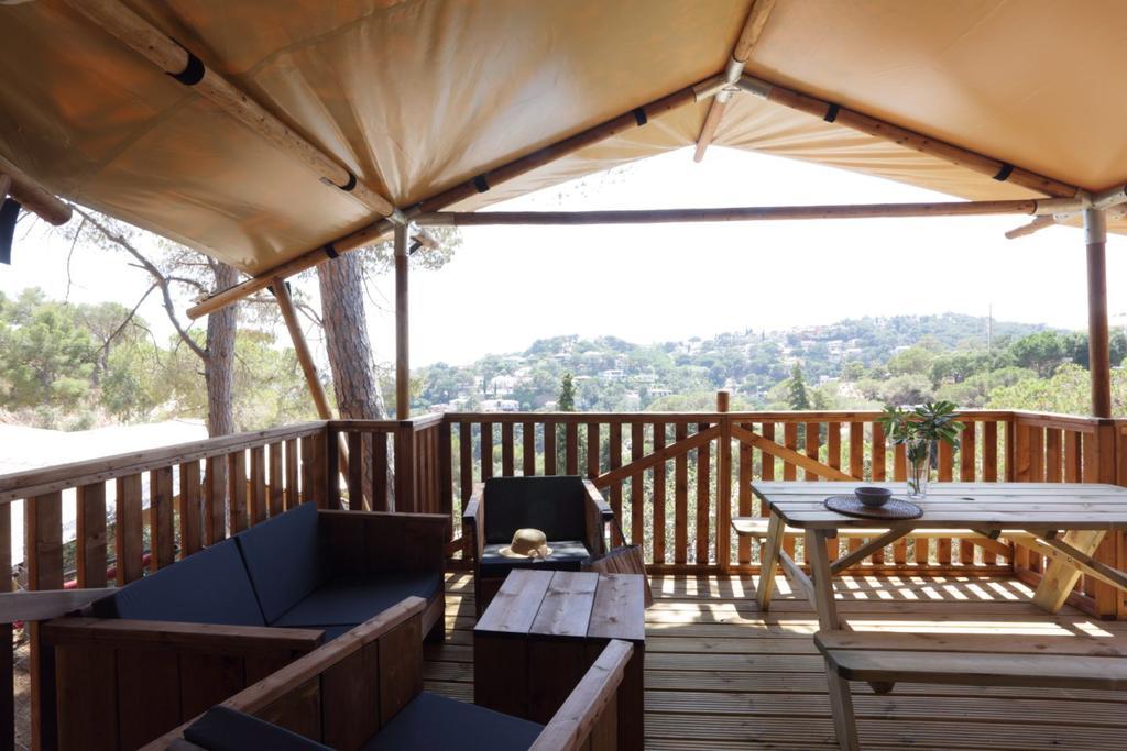 Camping Senia Cala Canyelles Hotel Lloret de Mar Exterior photo