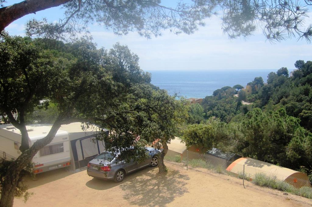 Camping Senia Cala Canyelles Hotel Lloret de Mar Exterior photo
